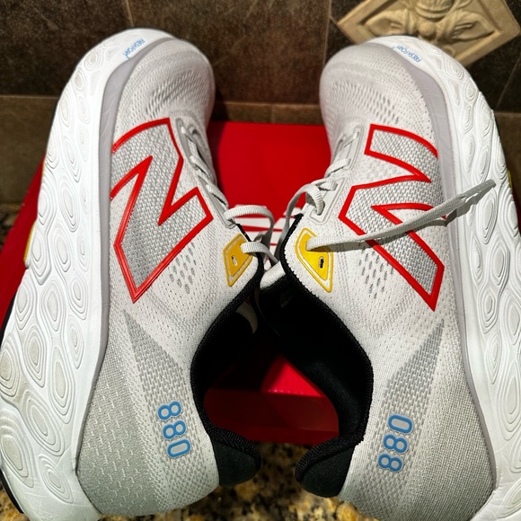 Men’s New Balance 880 Fresh Foam V14. - Picture 13 of 14